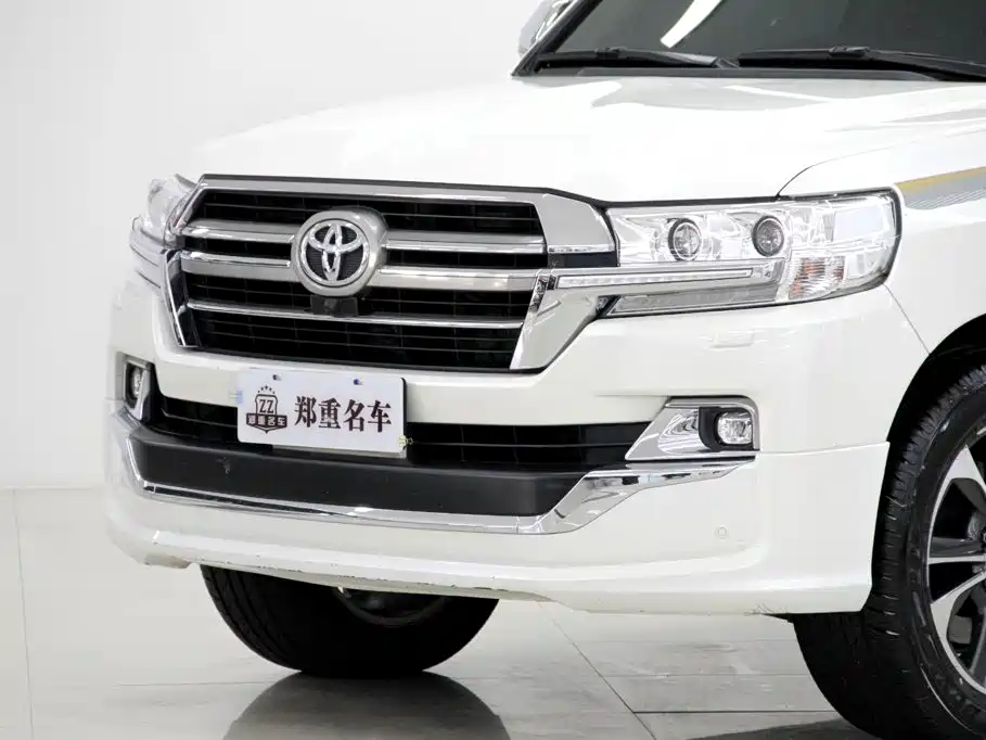 Toyota Land Cruiser — миниатюра 30