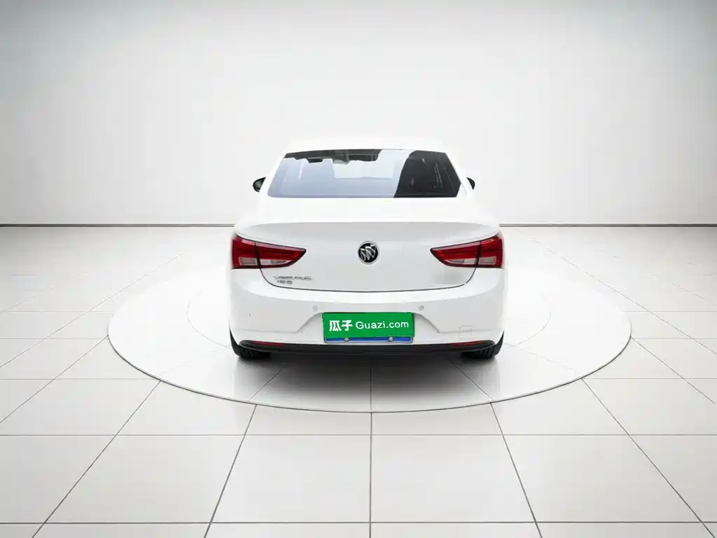 Buick Verano — миниатюра 5
