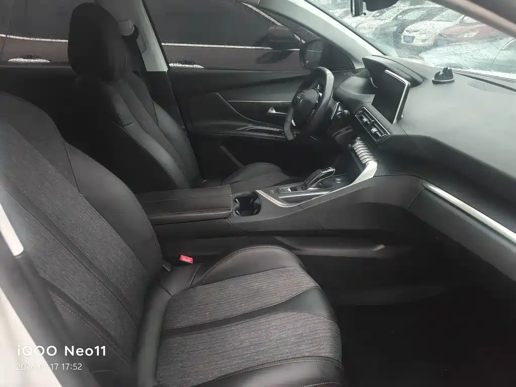 Peugeot 4008 — миниатюра 4