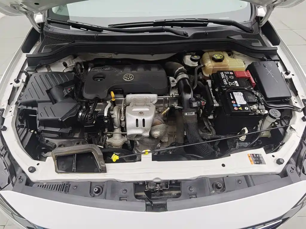 Buick Excelle — миниатюра 6