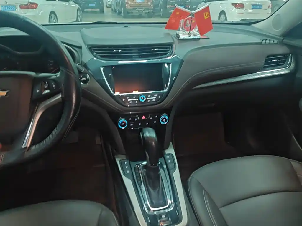 Chevrolet Malibu — миниатюра 13