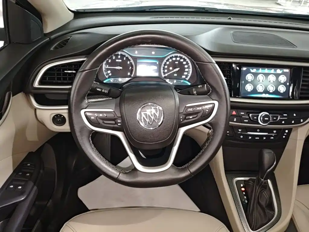 Buick Excelle — миниатюра 11