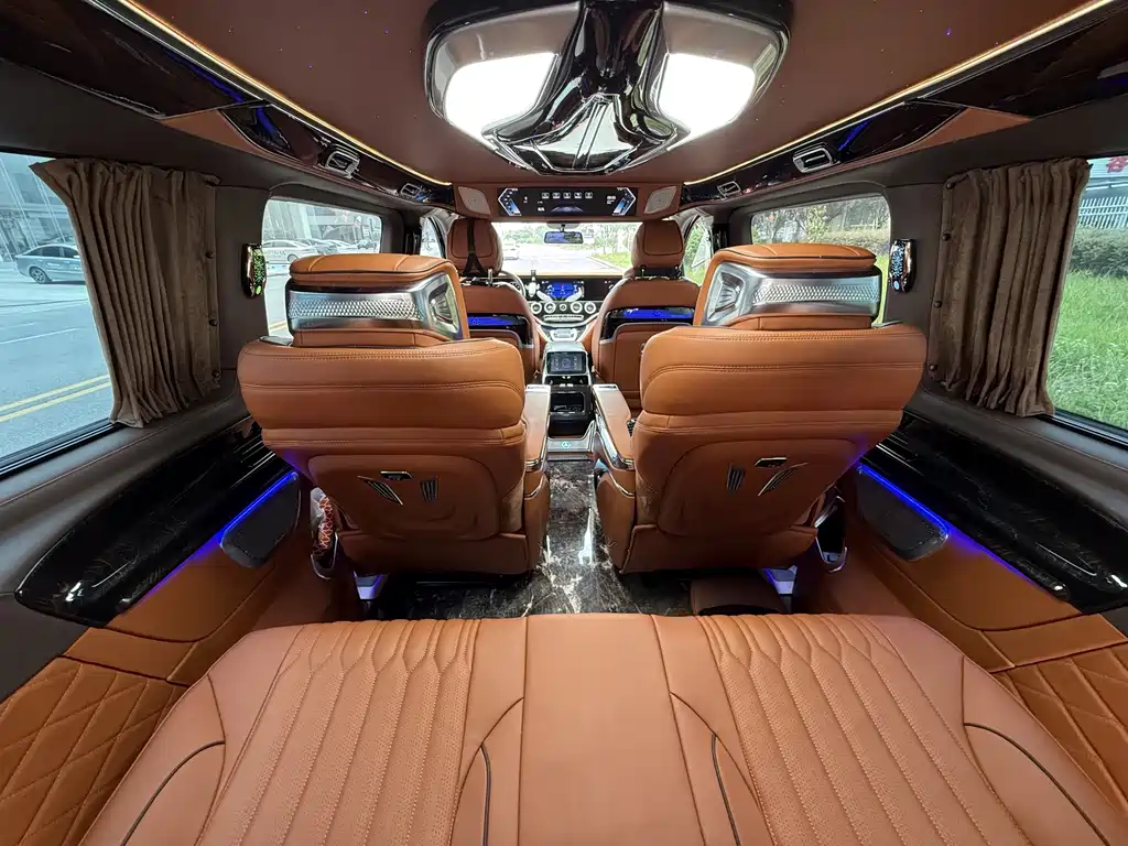 Mercedes-Benz Vito — миниатюра 13