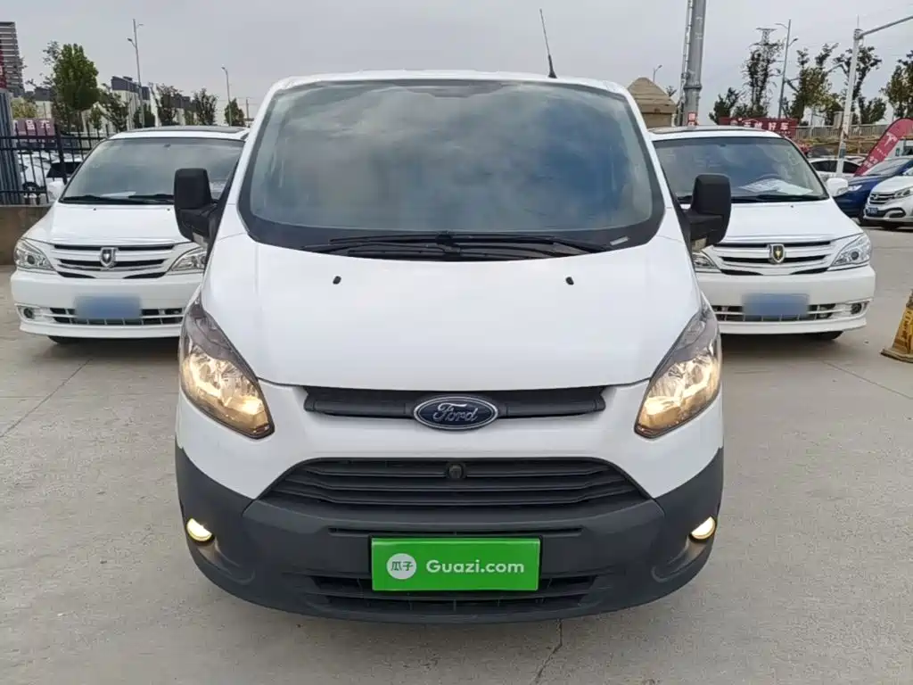 Ford Transit — миниатюра 3