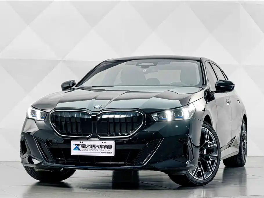BMW 5 Series — миниатюра 2