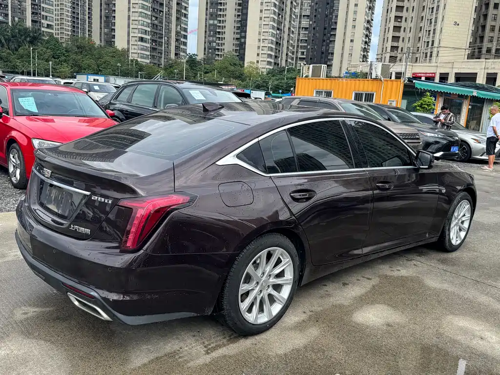 Cadillac CT5 2020 28T Fashion