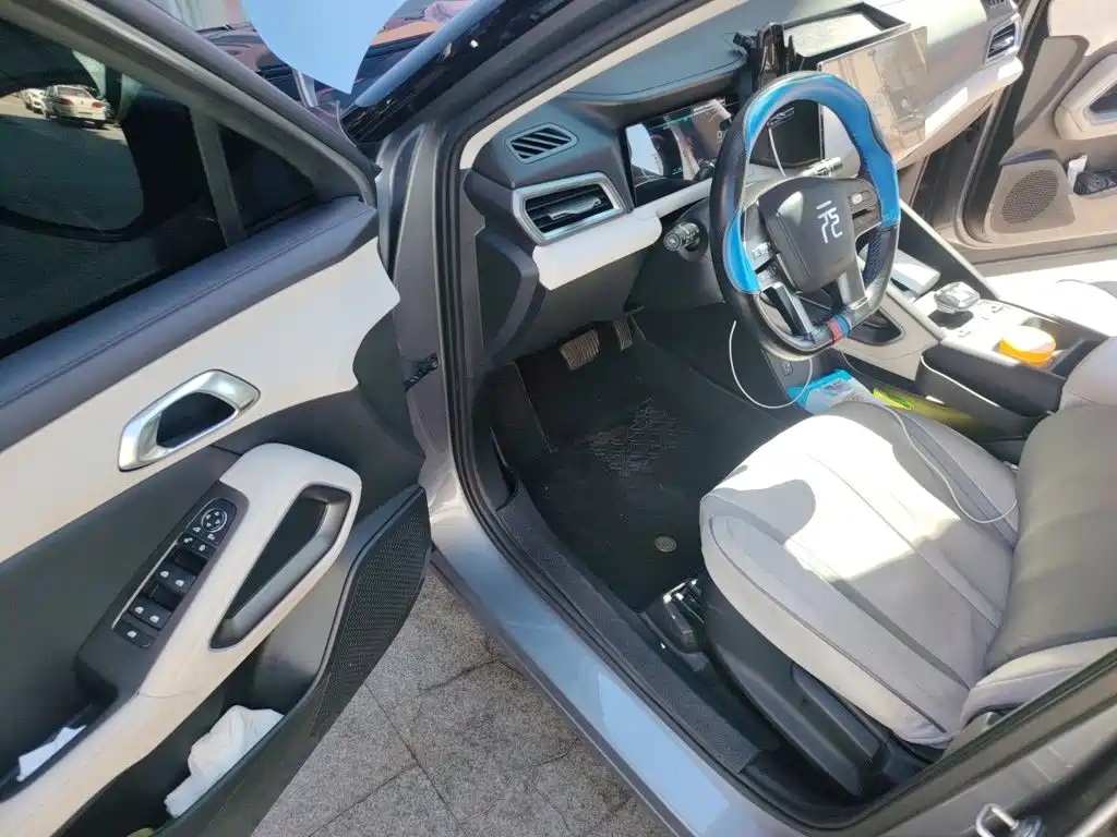 BYD Yuan UP — миниатюра 12