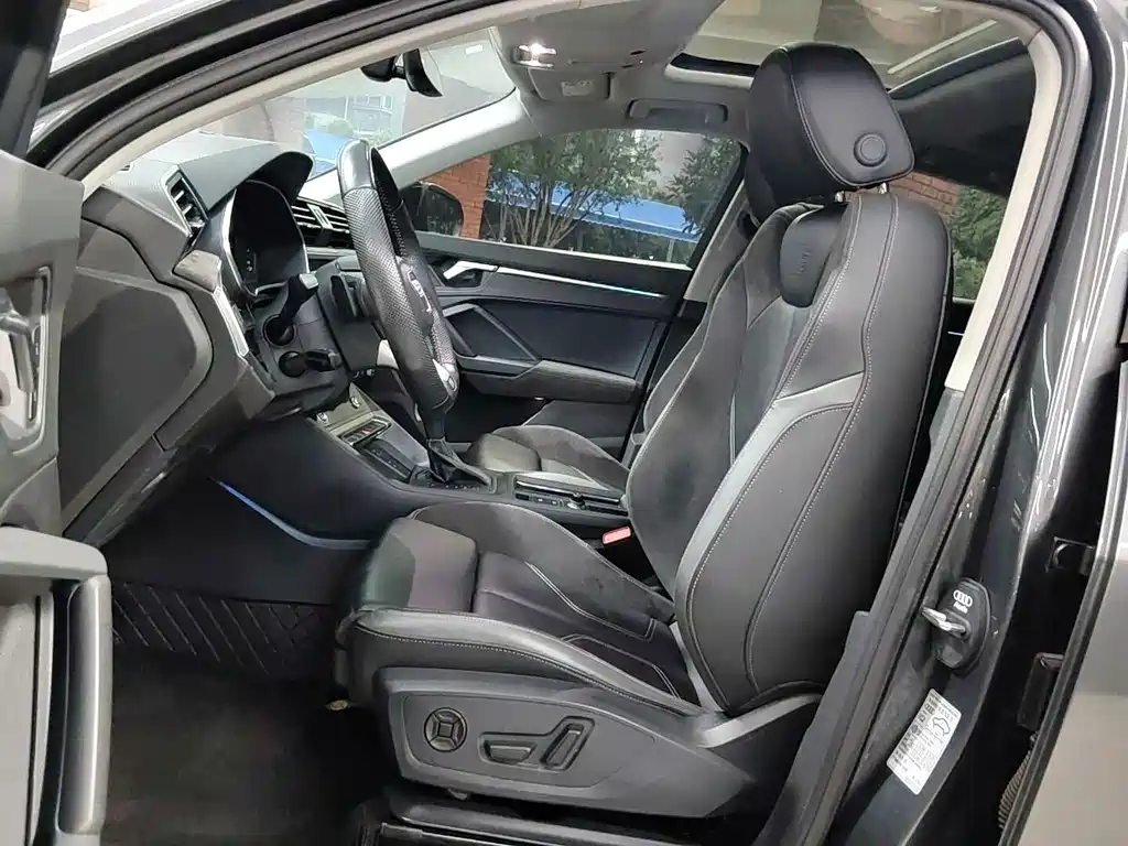 Audi Q3 Sportback — миниатюра 9