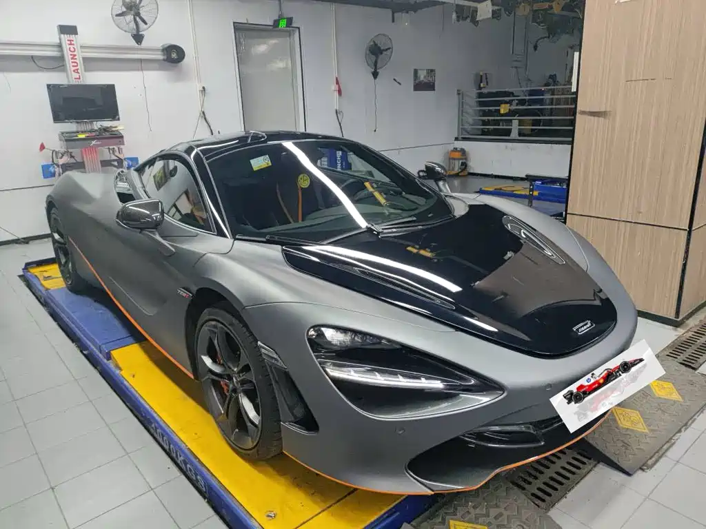 McLaren 720S — миниатюра 4