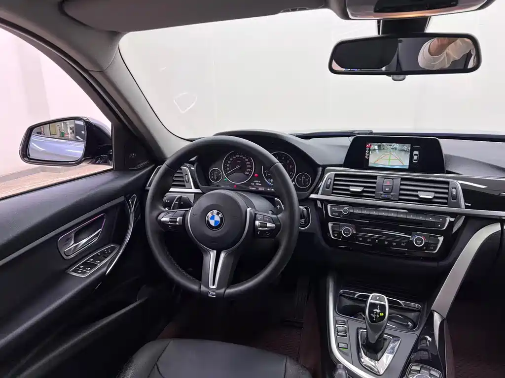BMW 3 Series — миниатюра 18