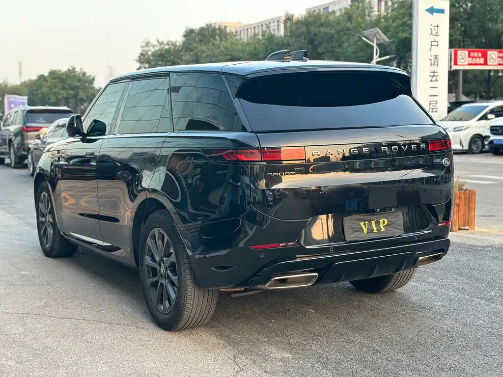 Land Rover Sport — миниатюра 5