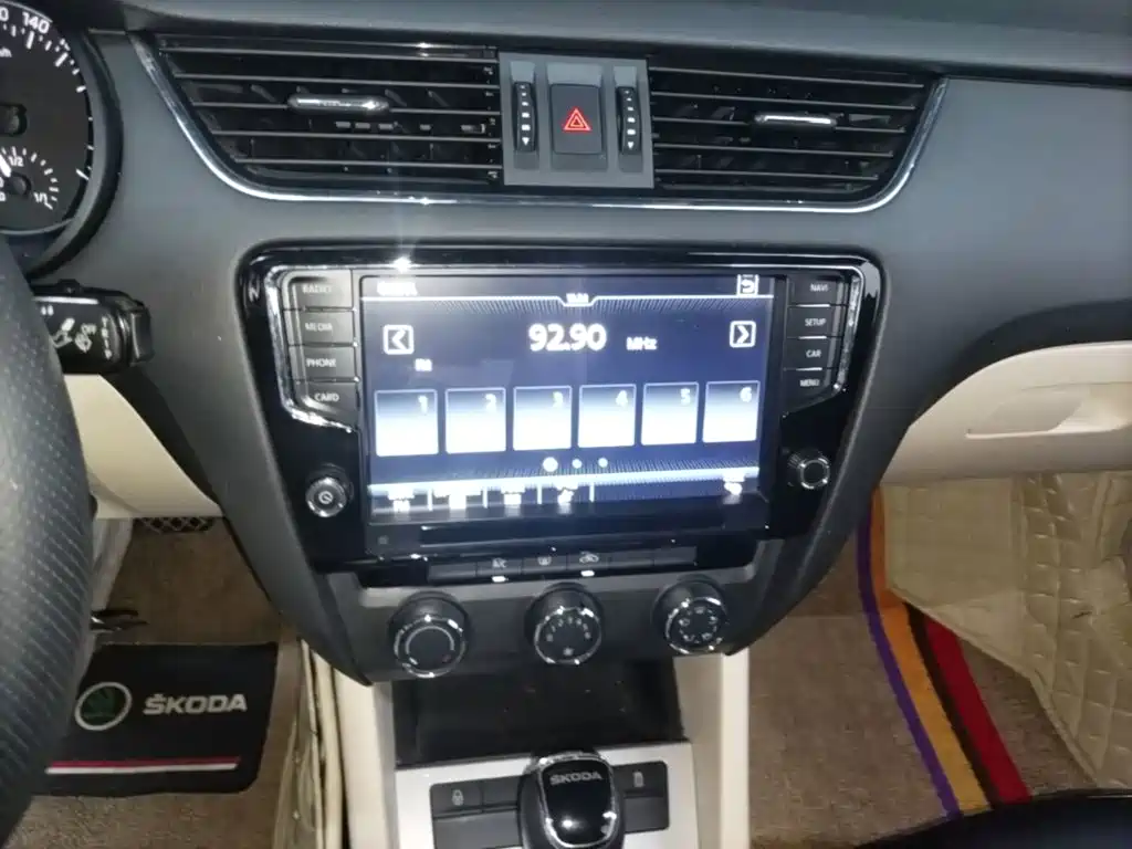 Skoda Octavia — миниатюра 13