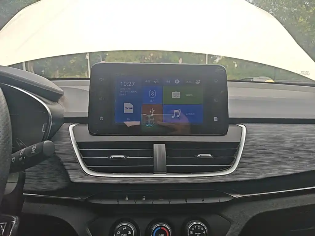 Baojun 360 — миниатюра 13