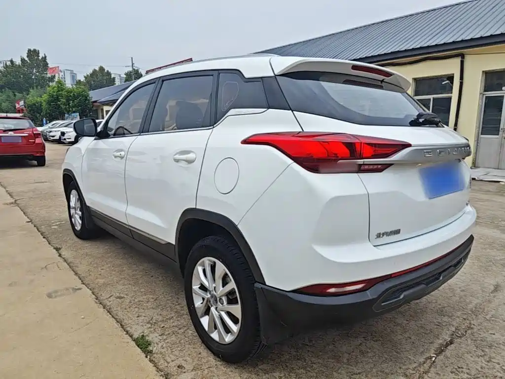 BAIC X3 — миниатюра 5