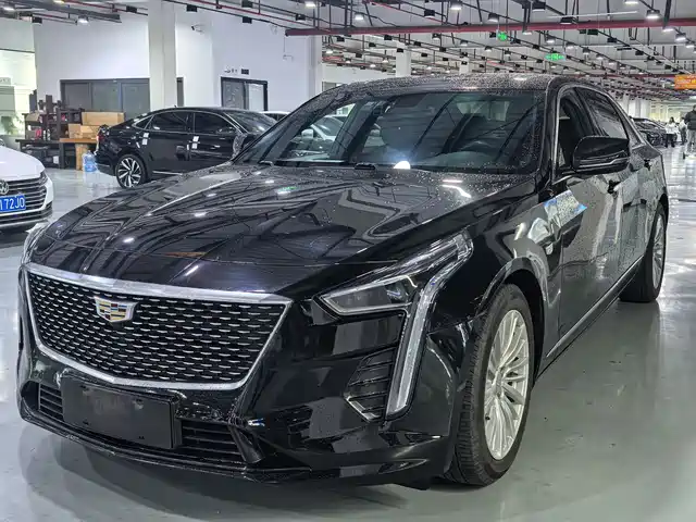 CADILLAC CT6