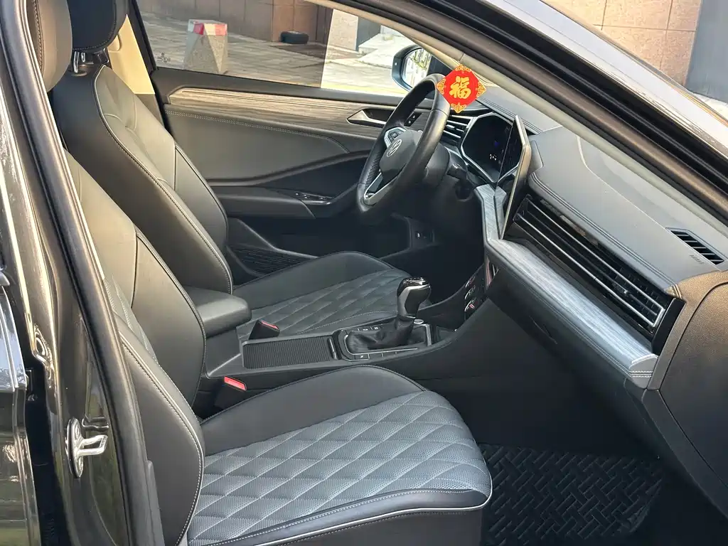 Volkswagen Sagitar — миниатюра 5