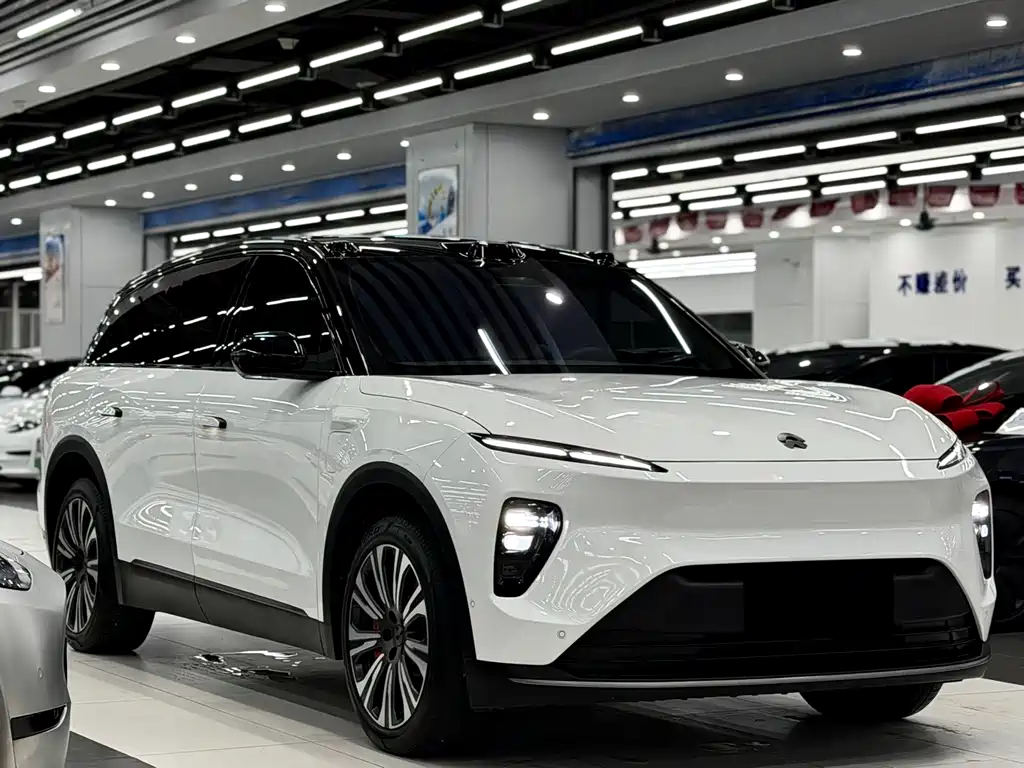 NIO ES8 — миниатюра 3