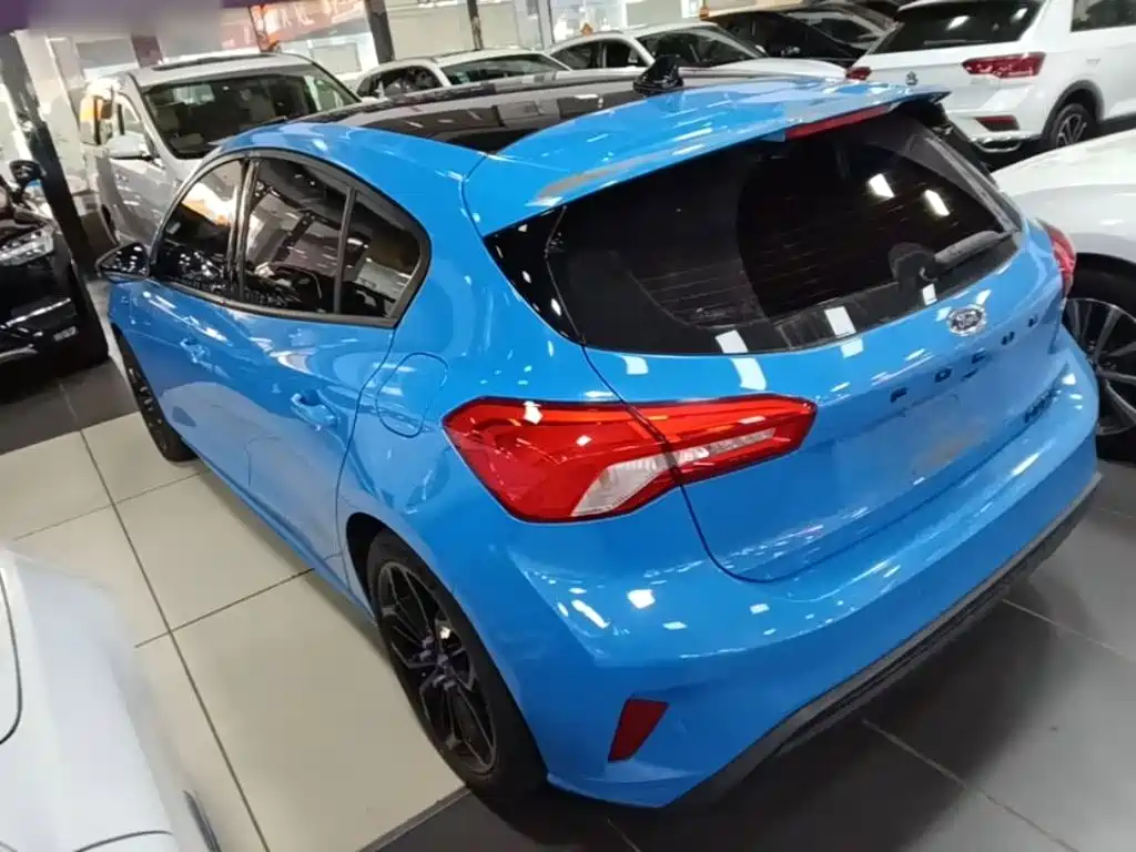 Ford Focus — миниатюра 5