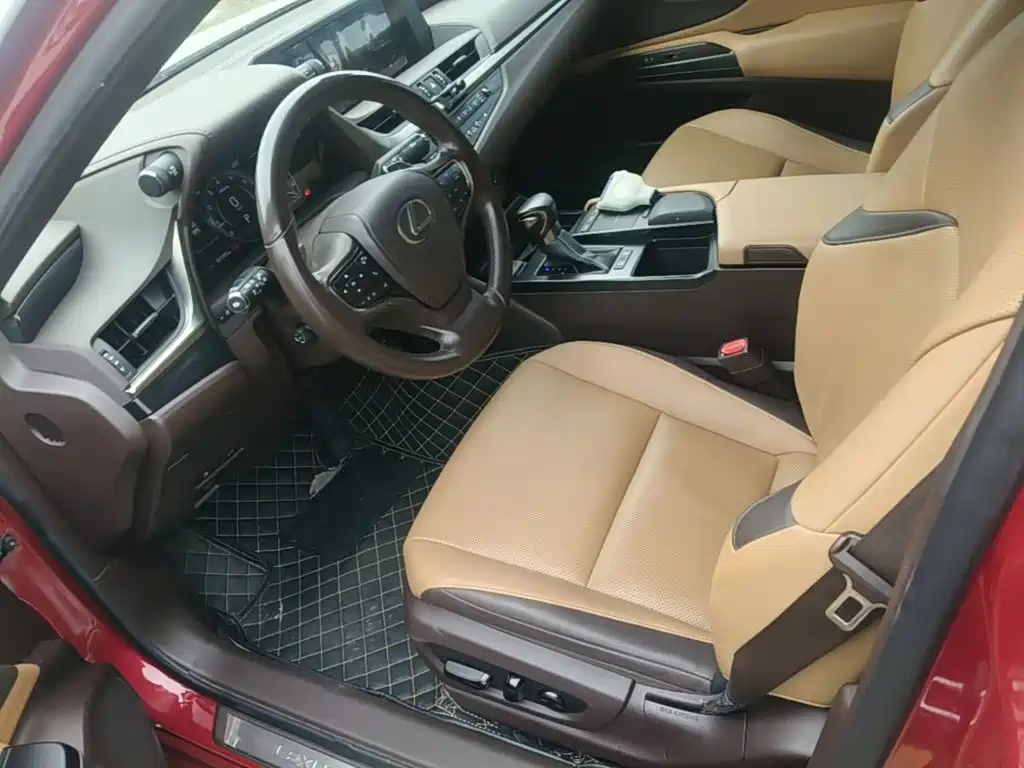 Lexus ES — миниатюра 15