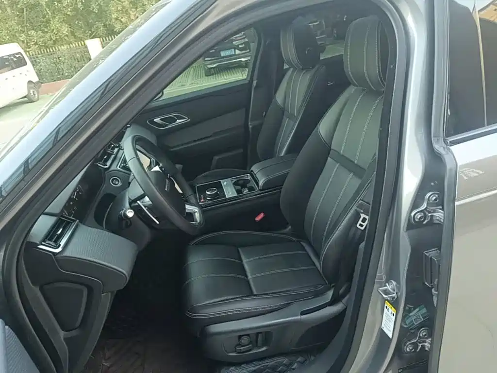 Land Rover Velar — миниатюра 15
