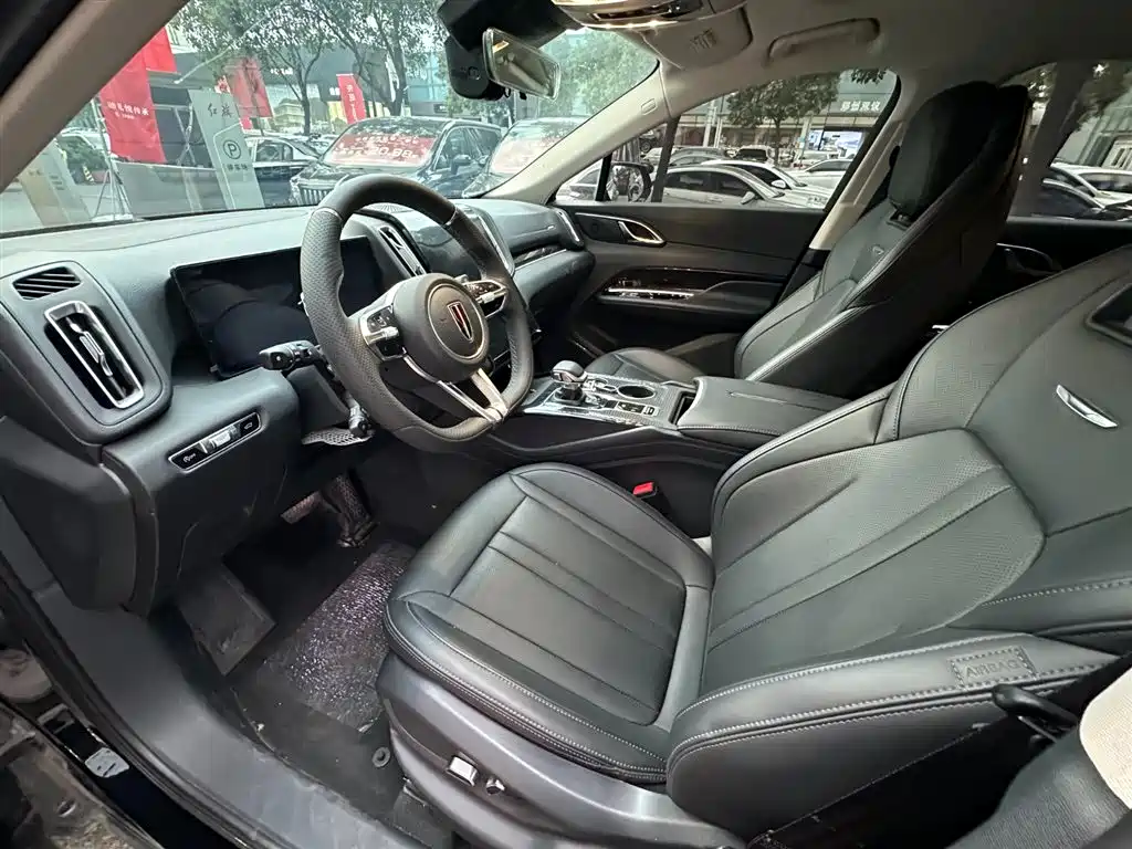 Hongqi Hongqi HS3 — миниатюра 9
