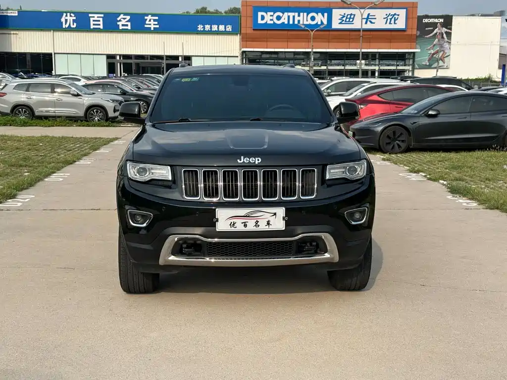 Jeep Grand Cherokee (Import) — миниатюра 2