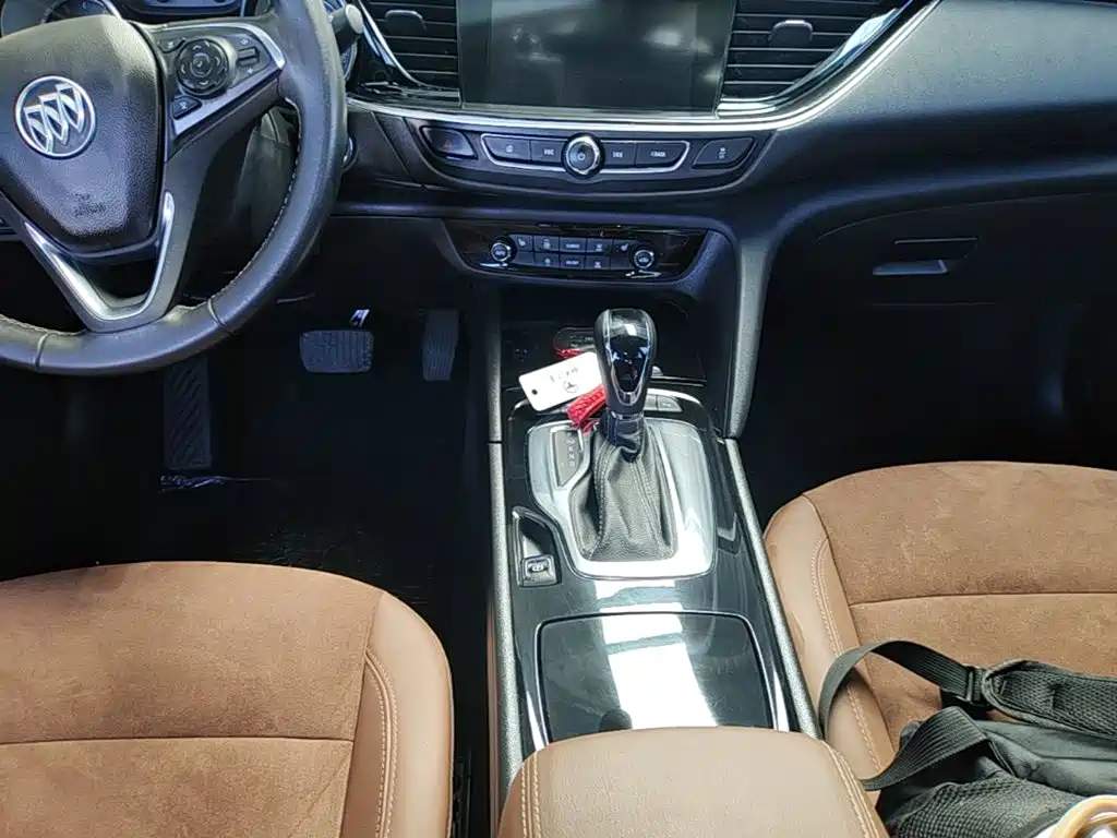 Buick Regal — миниатюра 14