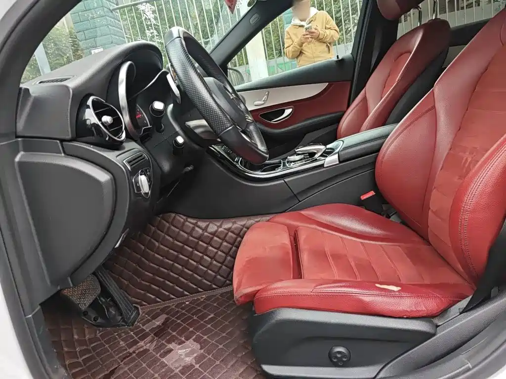 Mercedes-Benz C-Class — миниатюра 16