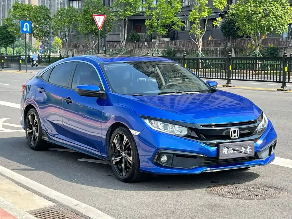 Honda Civic — миниатюра 6