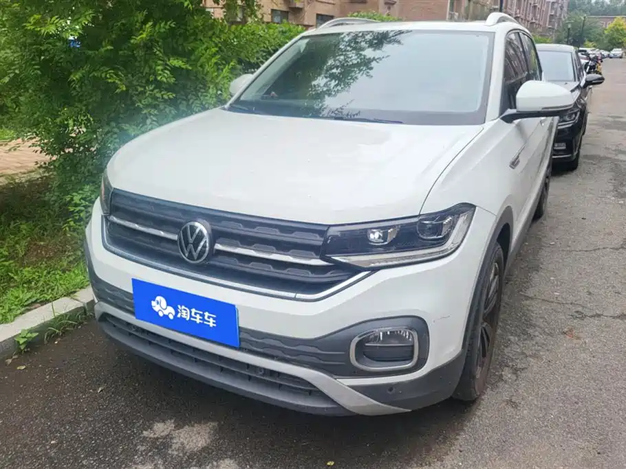 Volkswagen Tacqua 2021 1.5L AT Smart Connect