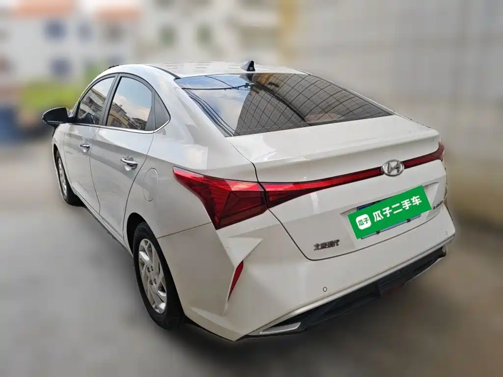 Hyundai Verna — миниатюра 25