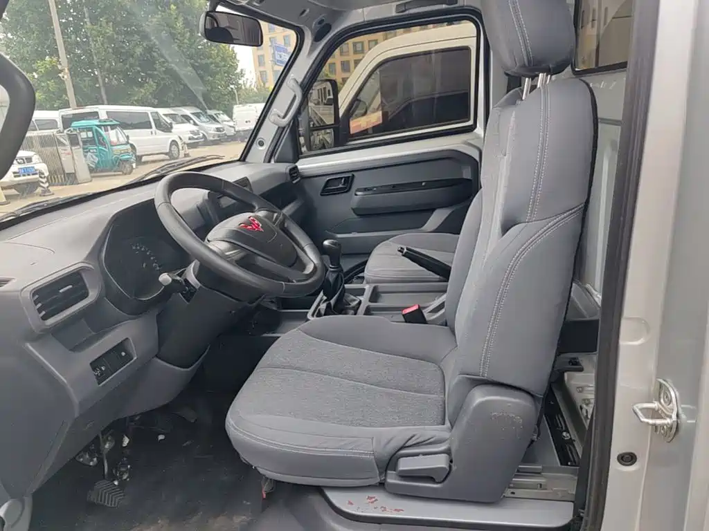 Wuling Wuling Longka — миниатюра 15