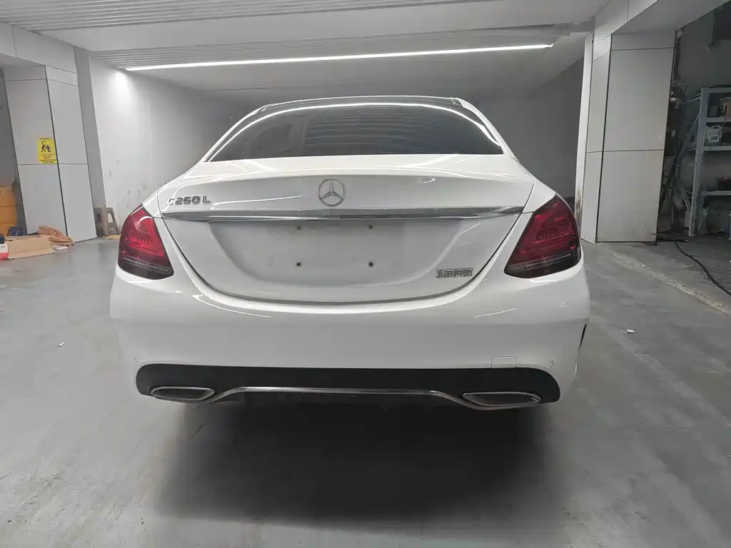 Mercedes-Benz C-Class — миниатюра 14