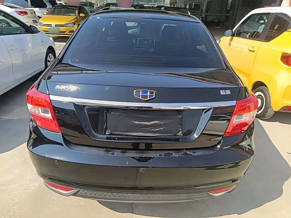 Geely Vision — миниатюра 6