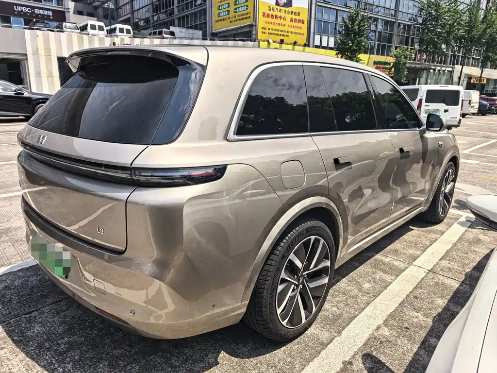 Li Auto Li L8 — миниатюра 4
