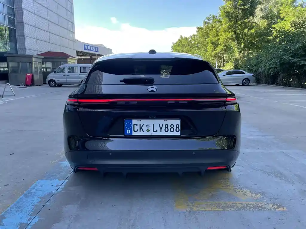 NIO ET5T 2024 75kWh Touring