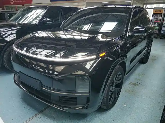 IDEAL CAR IDEAL L8 2024