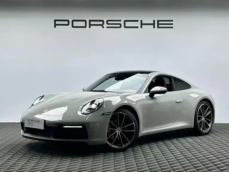Porsche 911 2023