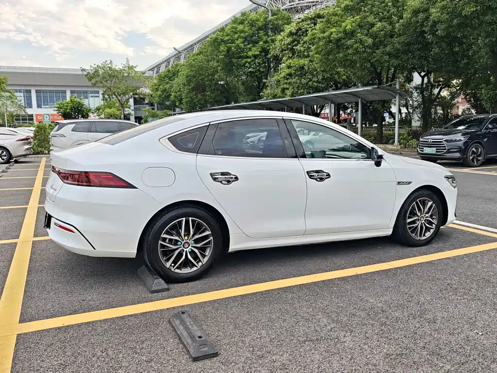 BYD Qin PLUS — миниатюра 29