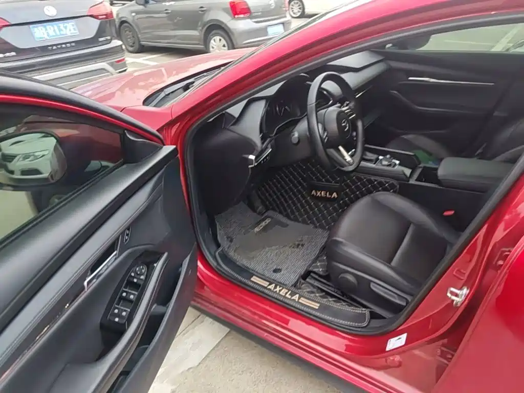 Mazda 3 Axela — миниатюра 21