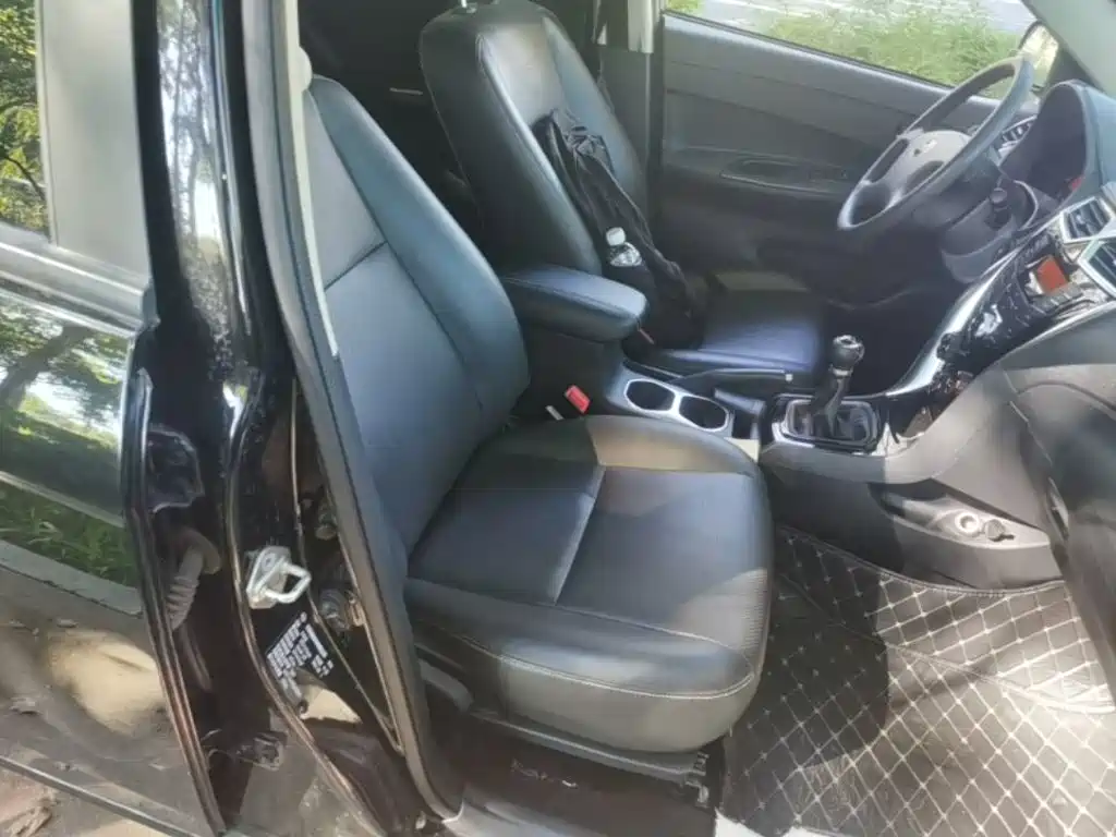 BYD F3 — миниатюра 25