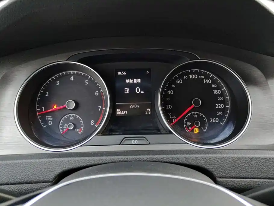 Volkswagen Golf — миниатюра 14