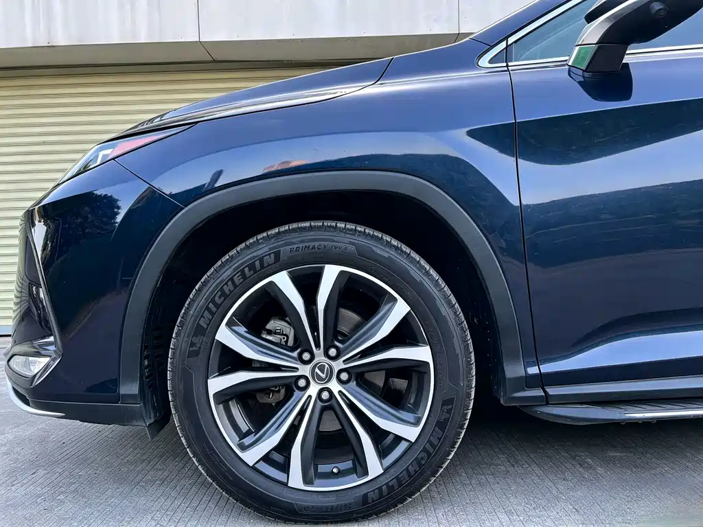 Lexus RX — миниатюра 8