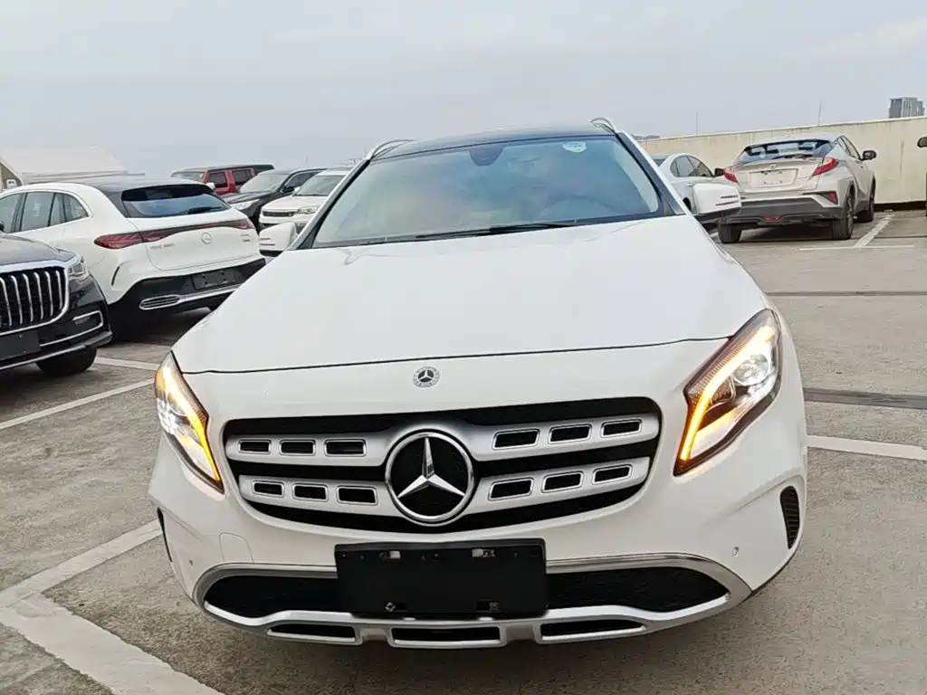 Mercedes-Benz GLA — миниатюра 3
