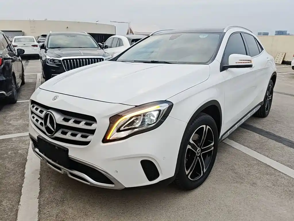 Mercedes-Benz GLA — миниатюра 2