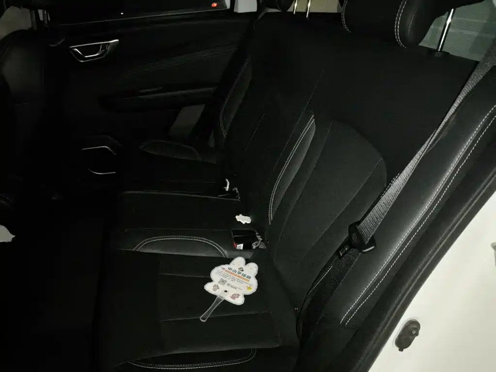 Geely Vision X3 — миниатюра 18