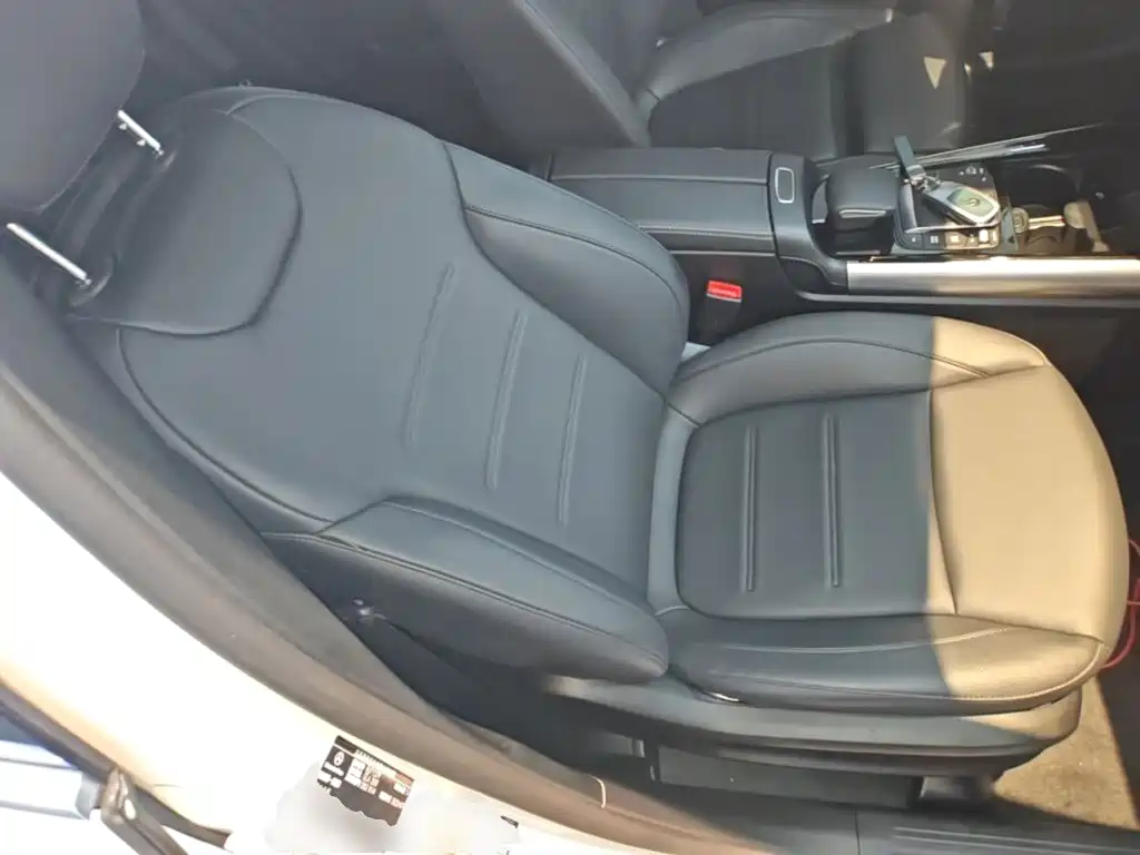 Mercedes-Benz GLA — миниатюра 25