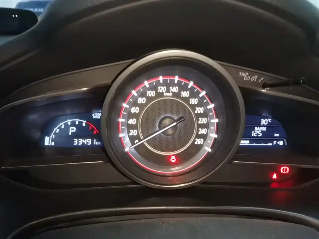 Mazda 3 Axela — миниатюра 8