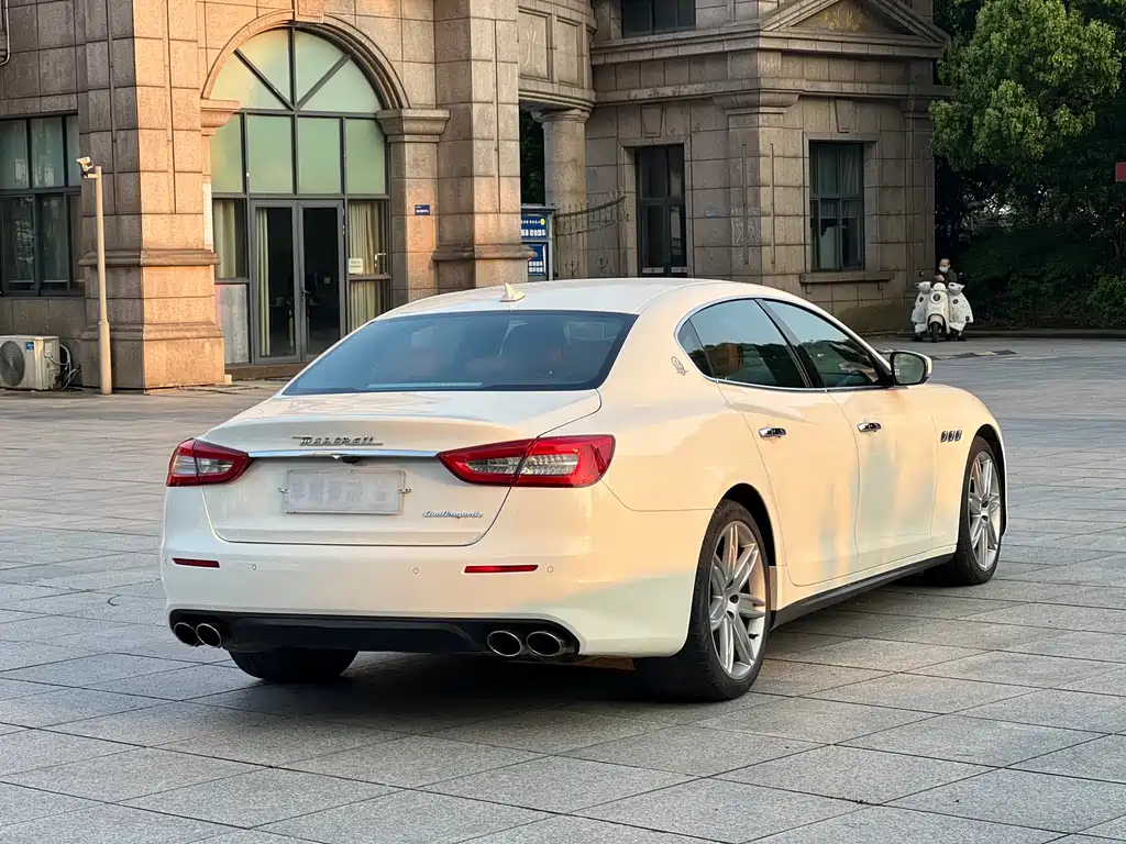 Maserati Quattroporte 3.0T Standard Edition, фото 10