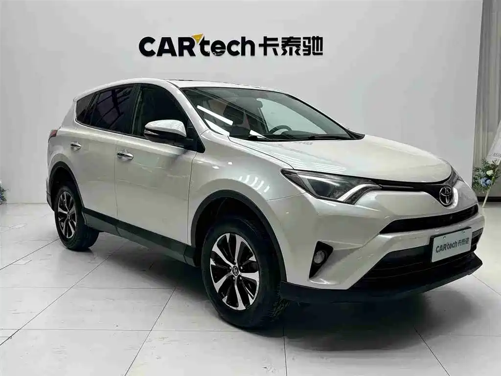 TOYOTA RAV4 RONGFANG